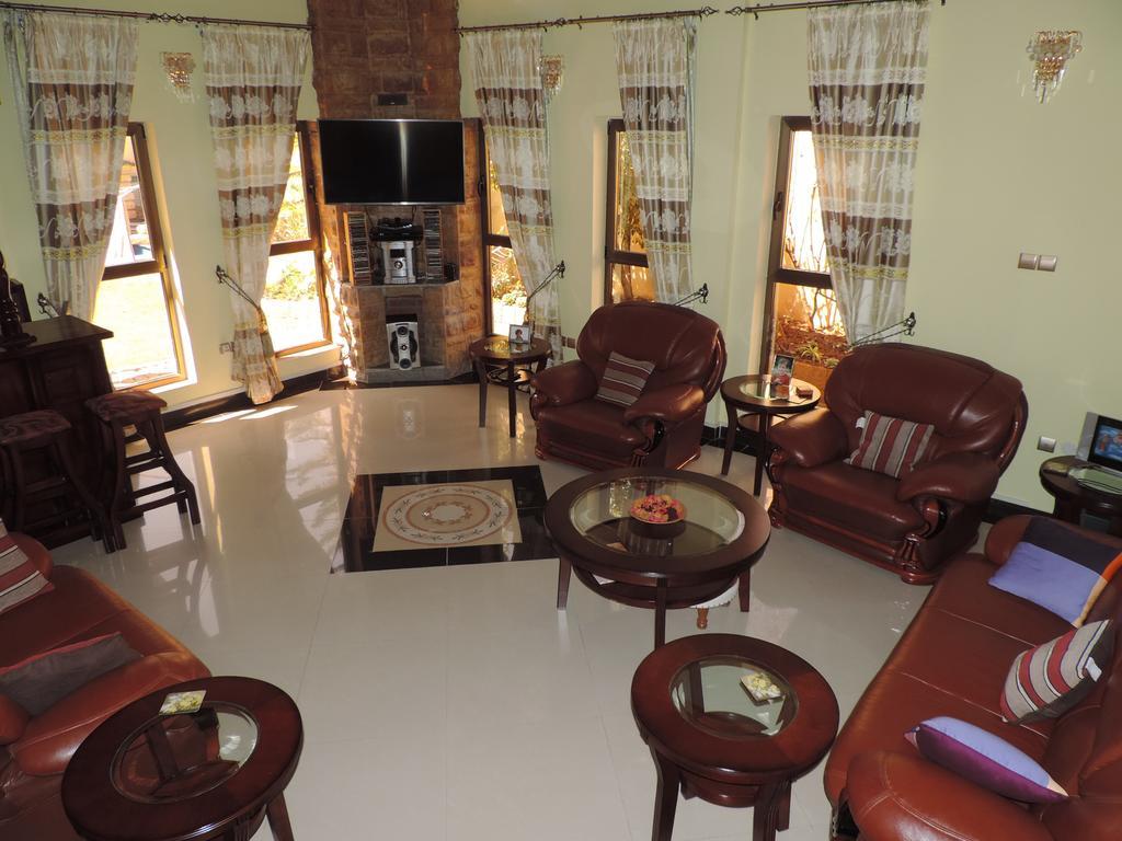 Asimba Guest House Mek'ele Exterior foto